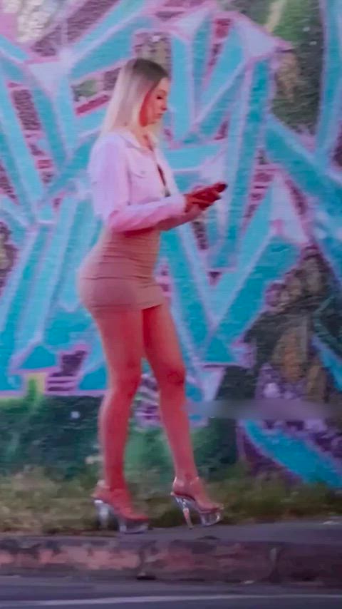 ass big ass blonde european pawg skirt snowbunnies teen white girl clip