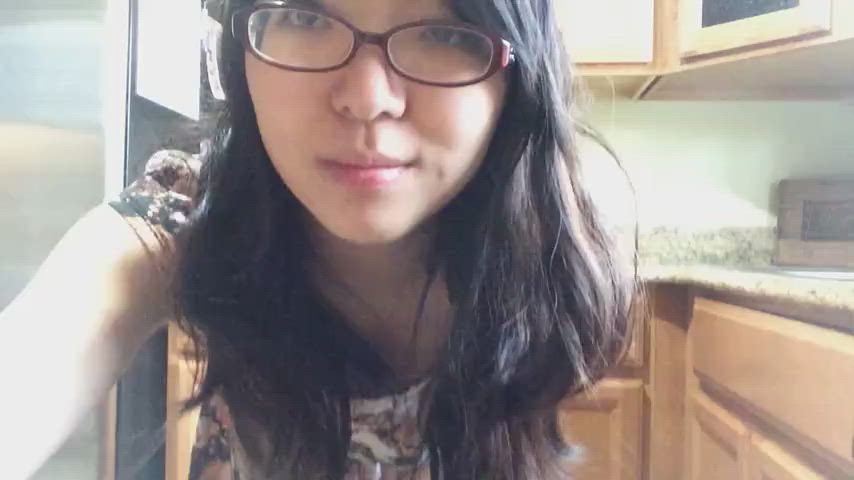 boobs chinese glasses nude pussy striptease clip