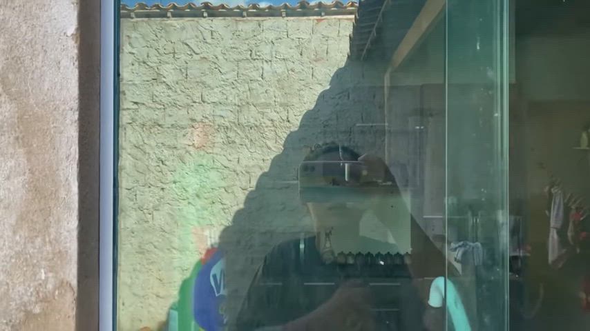 amateur latina tits clip