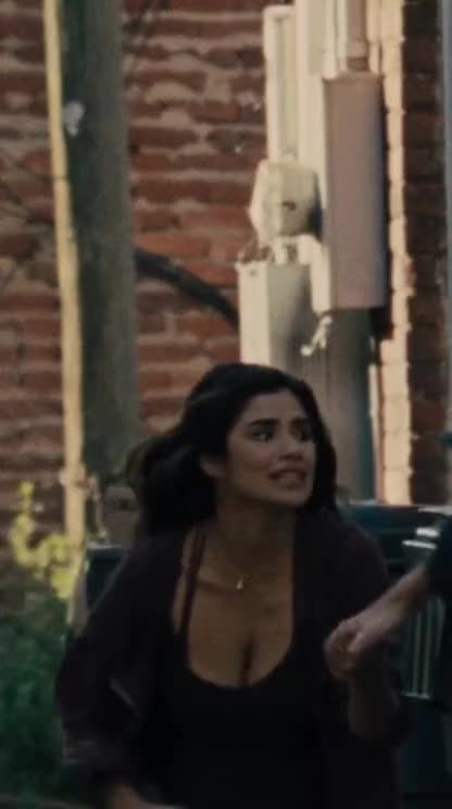 Celebrity Diane Guerrero clip