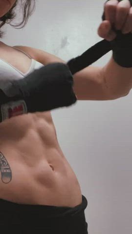 Dominatrix Muscular Girl Small Tits clip