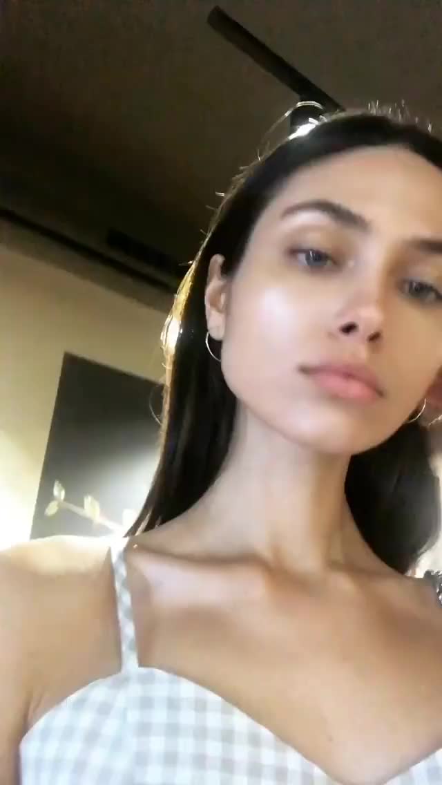Vika Bronova