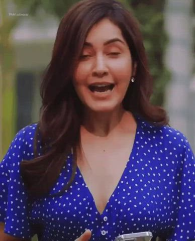 Celebrity Cleavage Indian clip