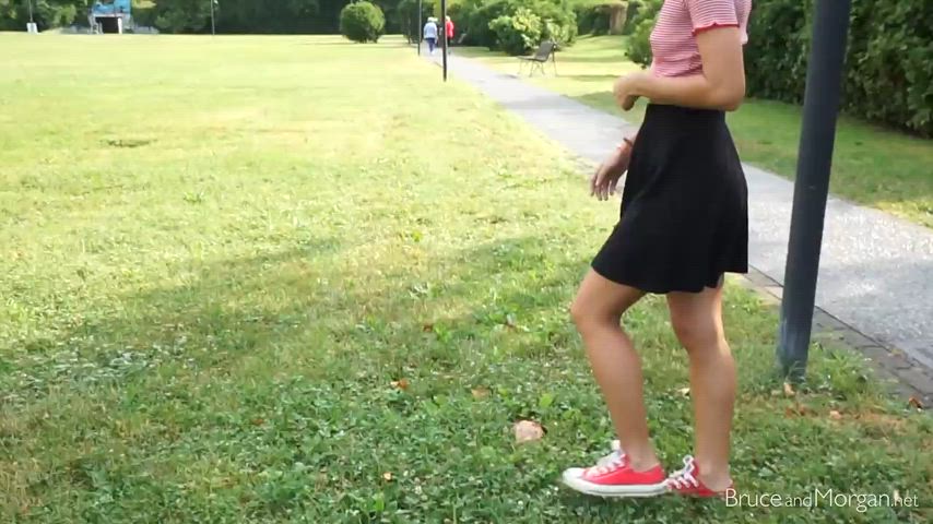 cute pee peeing clip