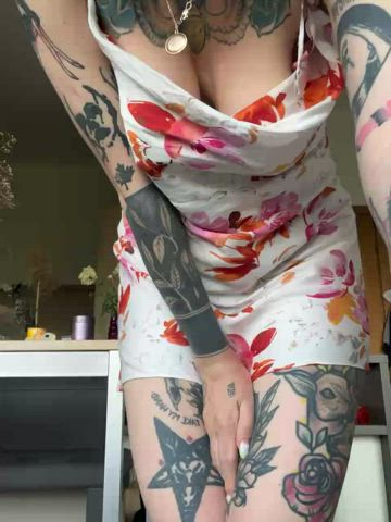 I'll show you all my tattoos π