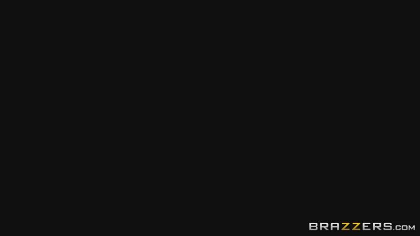 autumn falls big tits brunette clip