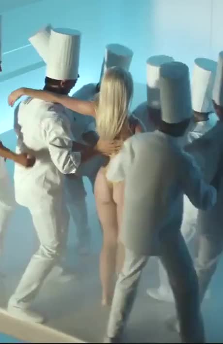 Katy Perry clip