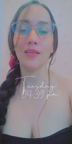 Fingering Latina Sensual Sucking clip