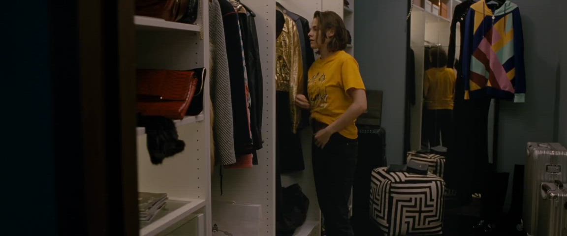 boobs celebrity kristen stewart thong clip