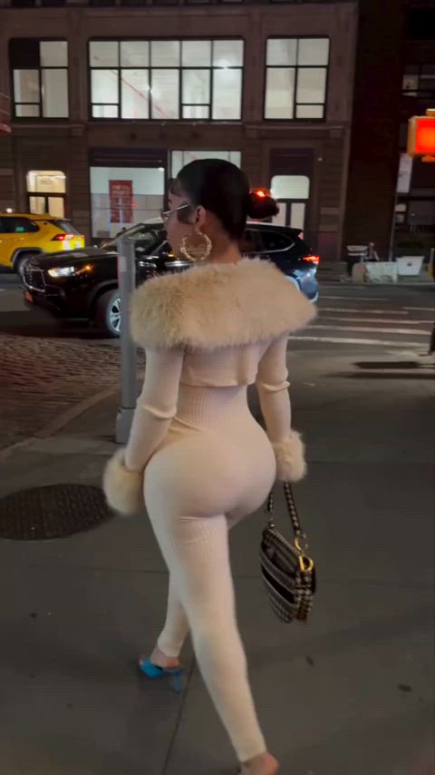 ass compilation jiggle walking wedgie clip