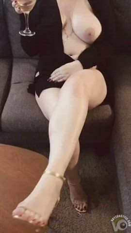 bbw big tits chubby milf saggy tits shaved pussy clip
