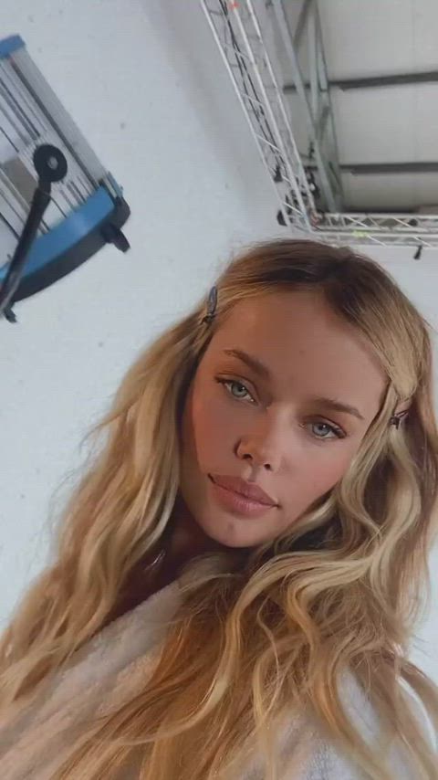 model blonde sexy clip