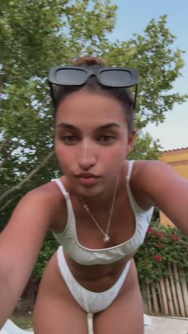 latina teen tiktok clip