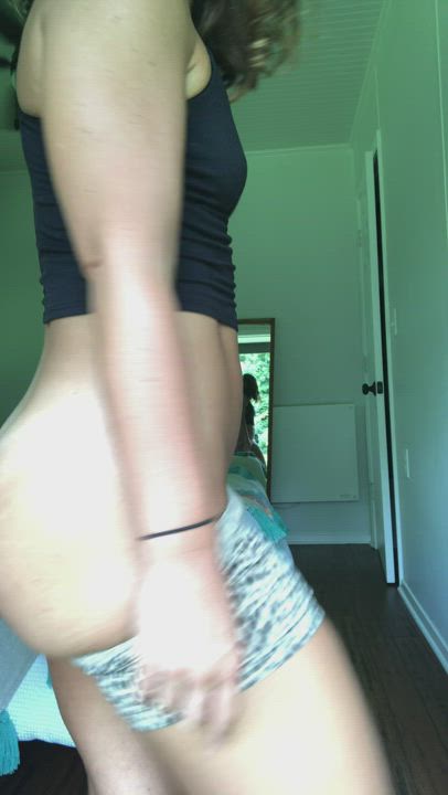 Is that too much jiggle orโฆ.?