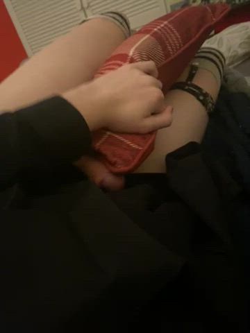 femboy grinding puppy clip