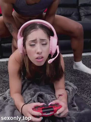 ass spread bbc carlacute cumshot cute deepthroat naked outdoor small tits clip