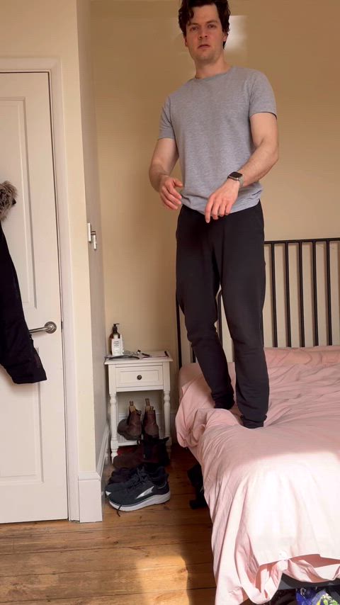 Jumping jock π