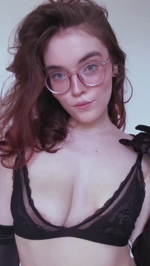 bra fetish glasses natural solo tease teasing usa webcam white girl amateur-girls