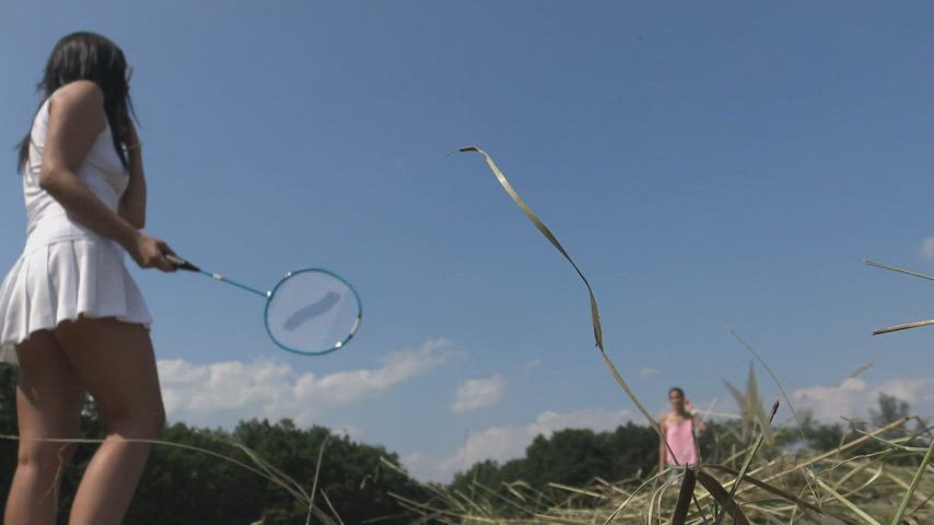 glasses onlyfans outdoor skirt sport upskirt voyeur clip