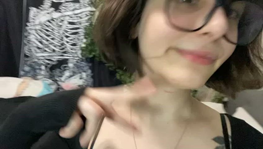 i want a boyfriend !!! >:3
