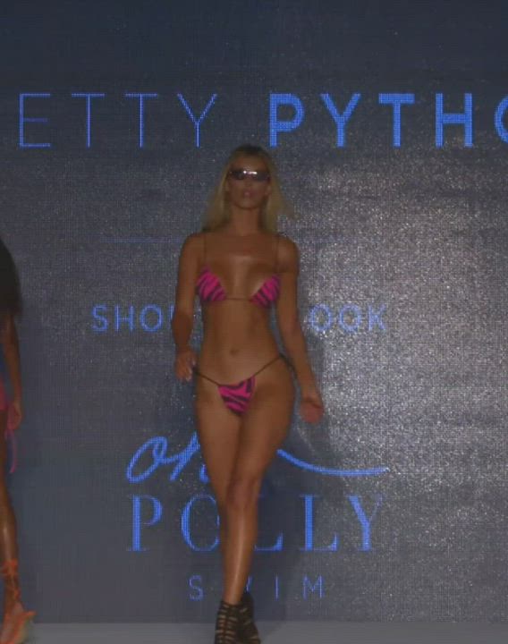 Bikini Fitness clip