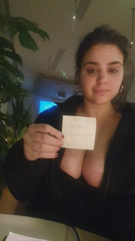 amateur ass big tits clip