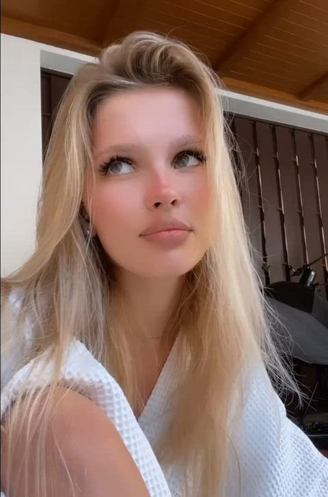 babe babes beautiful blonde model pornstar robe teen teens tiktok clip
