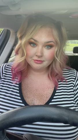bbw big tits flashing clip