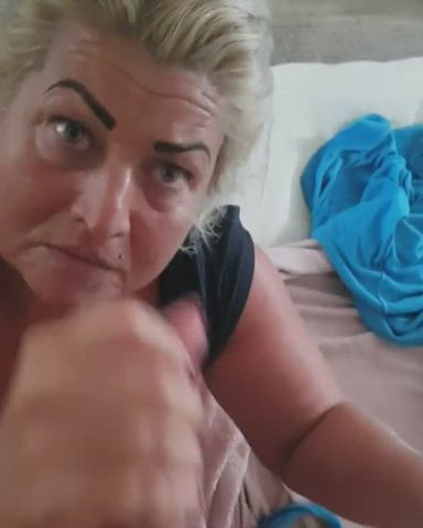 Cumshot Facial Mature clip