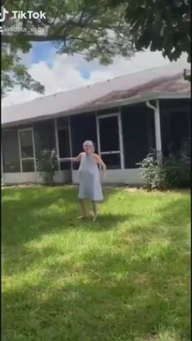 big tits bouncing tits braless funny porn granny neighbor outdoor role play tiktok