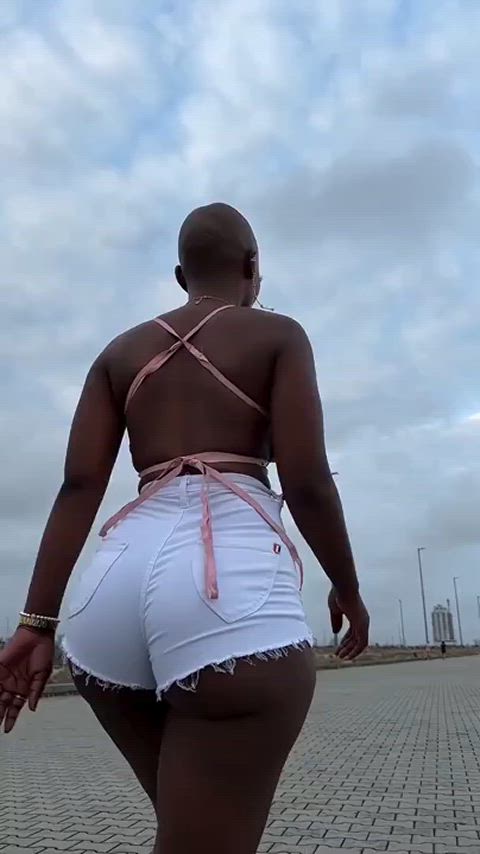 big ass ebony phat ass walking thick-booty clip