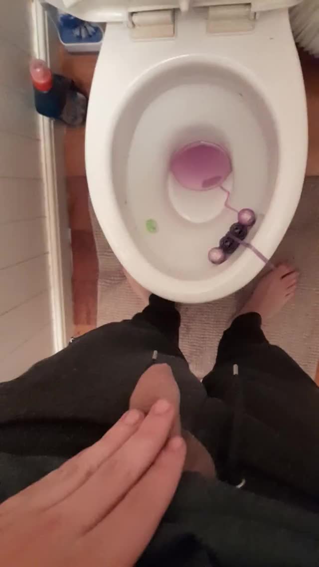 pissing