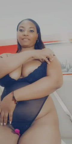 BBW Big Nipples Big Tits Brunette Ebony Hotwife Mom Pawg Step-Mom clip
