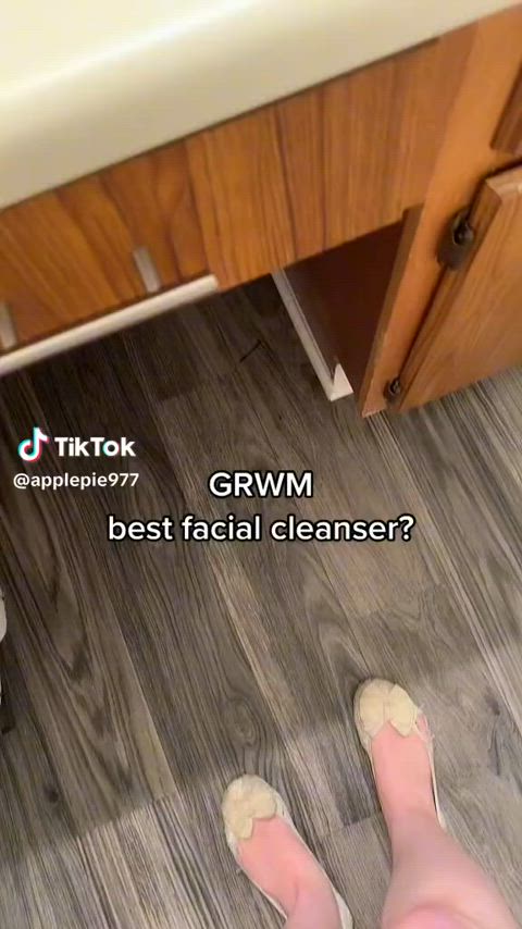 flashing pussy pussy lips shaved pussy tiktok clip