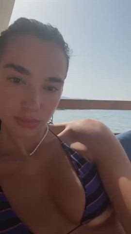 Celebrity Boobs Bikini clip