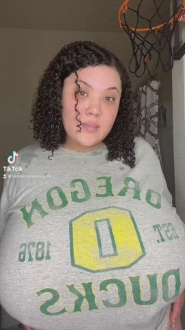 BBW Babe Huge Tits Natural Tits clip
