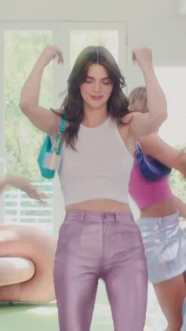 babe celebrity dancing kendall jenner slow motion clip