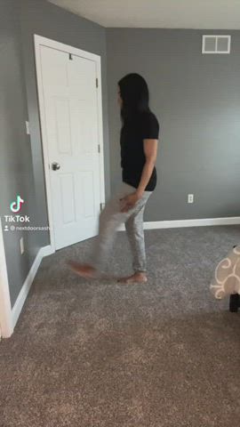 ebony milf tiktok clip