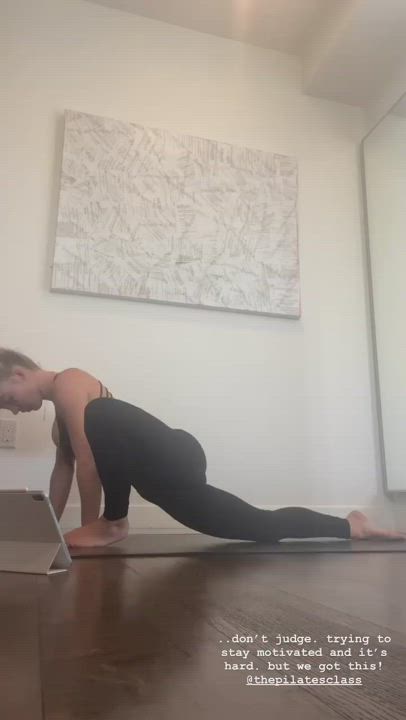 Sydney Sweeney clip
