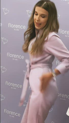 Celebrity Jiggling Teen clip