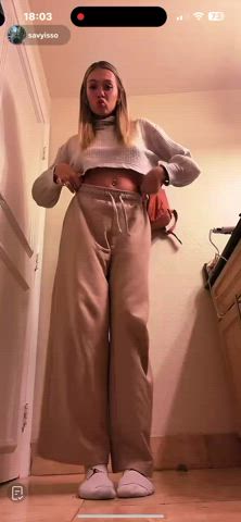 downblouse nipslip tits clip