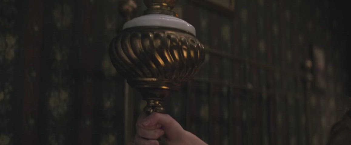 dakota fanning doggystyle handjob clip