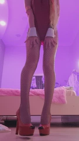 My new style, do you like high heels?