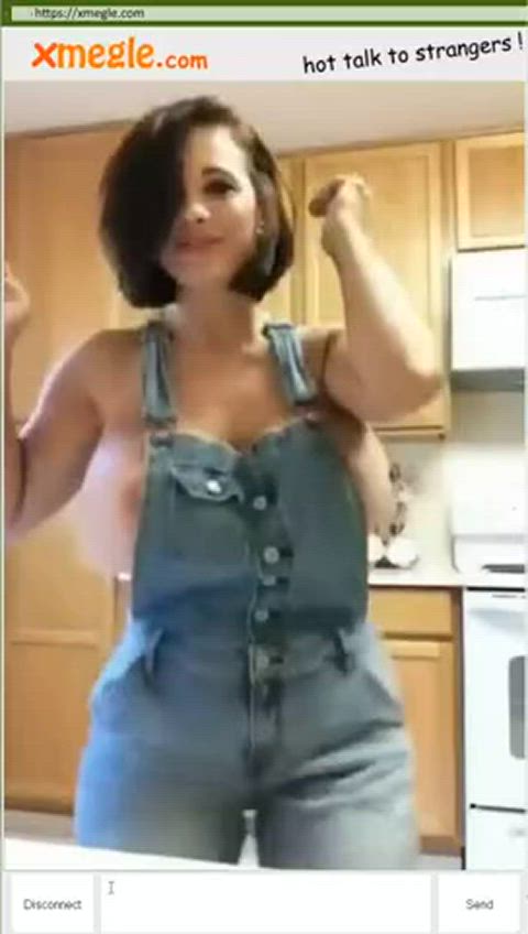 tiktok camgirl webcam cam onlyfans huge tits big tits clip