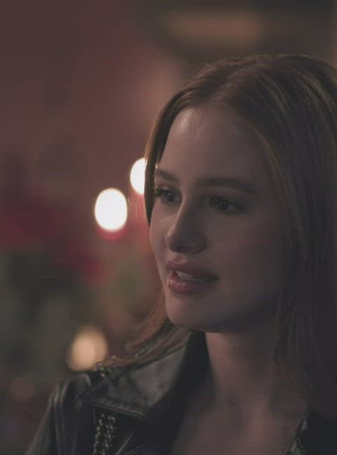 homemade kissing lesbian madelaine petsch clip