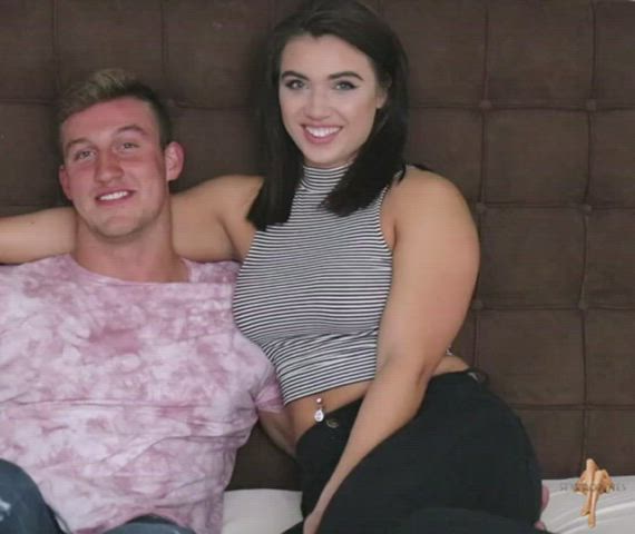 Amateur Couple Fitness Natural Tits clip