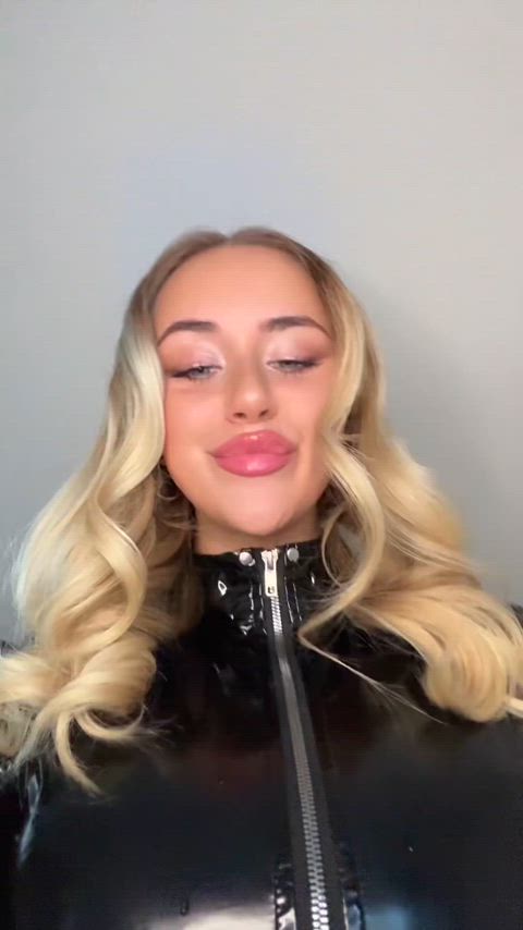 big tits spit spit on face clip