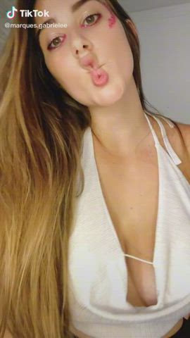 Big Tits Booty Cleavage Dancing TikTok clip