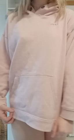 Hoodie on, it's so cold