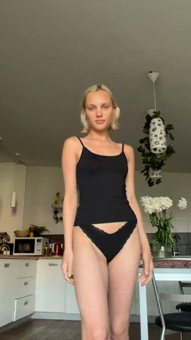 blonde cute onlyfans teen tits clip